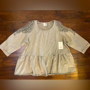 Everleigh Crochet Detail Cold Shoulder Top Olive (Size M)